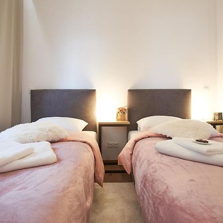 Seafront Luxury President Suite Aegean Sunset เทสซาโลนิกิ ภายนอก รูปภาพ