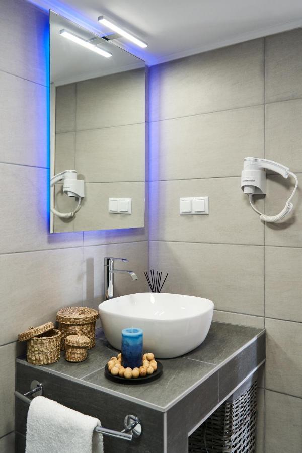 Seafront Luxury President Suite Aegean Sunset เทสซาโลนิกิ ภายนอก รูปภาพ
