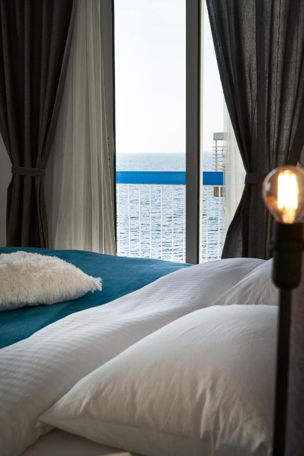 Seafront Luxury President Suite Aegean Sunset เทสซาโลนิกิ ภายนอก รูปภาพ